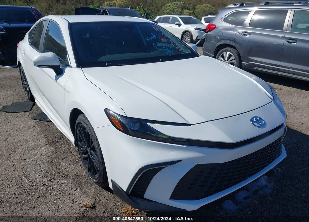 2025 TOYOTA CAMRY SE VIN: 4T1DAACK2SU039715