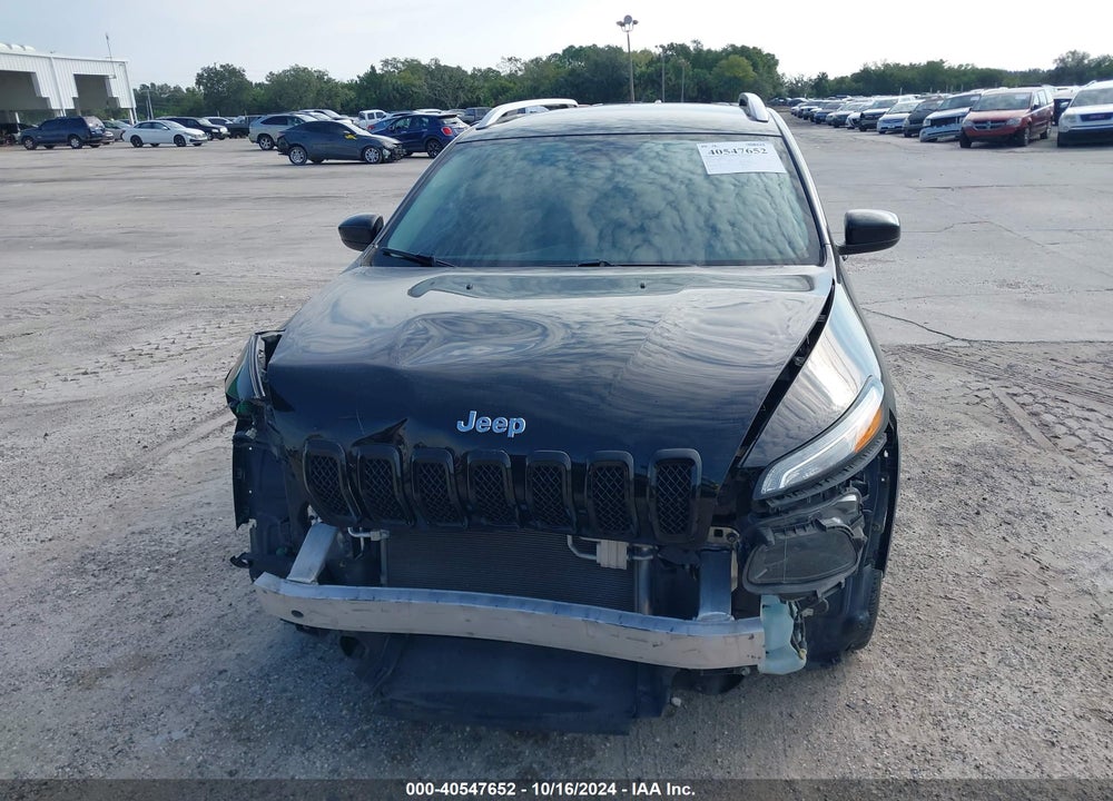 2018 JEEP CHEROKEE LATITUDE PLUS FWD VIN: 1C4PJLLB6JD531661