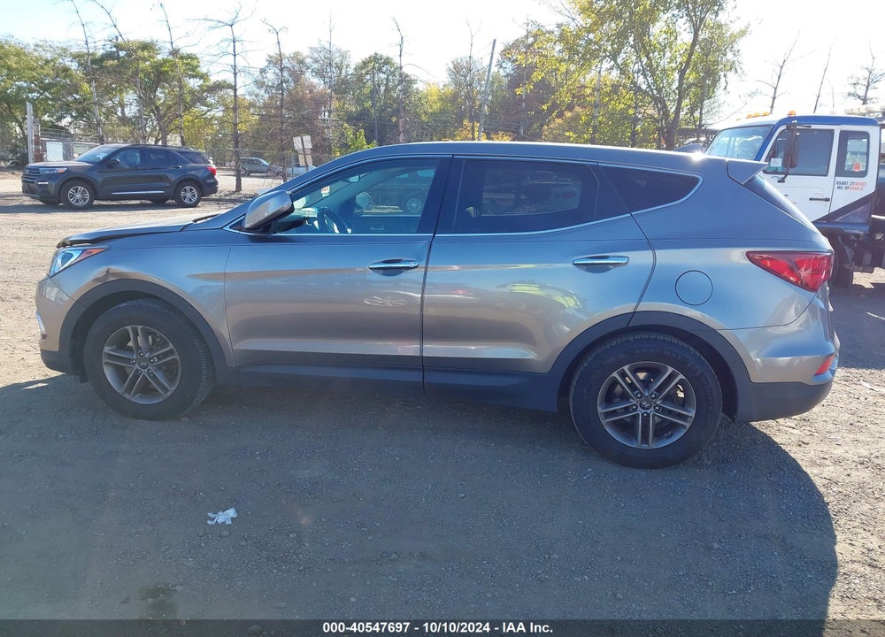 2017 HYUNDAI SANTA FE SPORT 2.4L VIN: 5NMZTDLB3HH025800