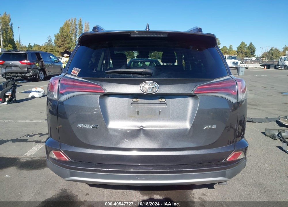 2016 TOYOTA RAV4 XLE VIN: JTMWFREV3GJ082246
