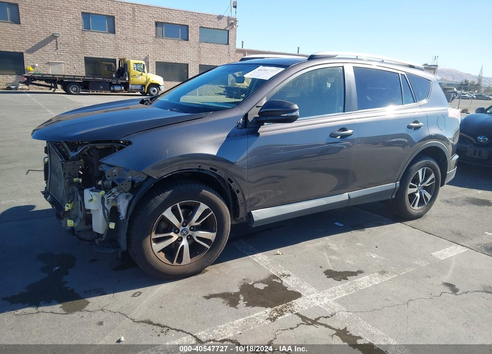 2016 TOYOTA RAV4 XLE VIN: JTMWFREV3GJ082246
