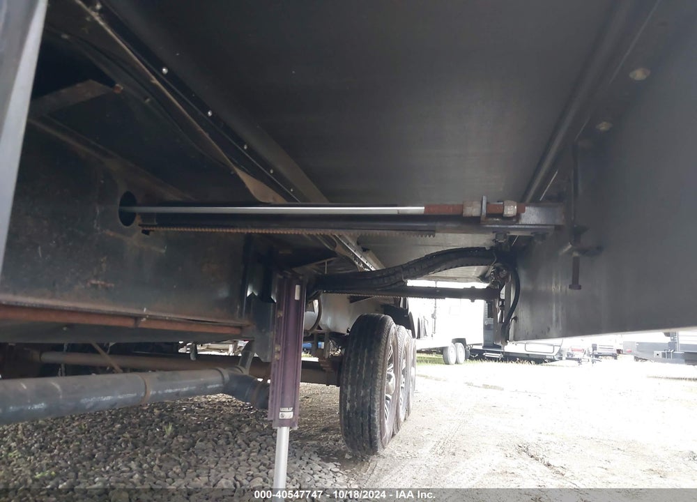 2015 HEARTLAND CYCLONE 3800 VIN: 5SFCG4338FE282578