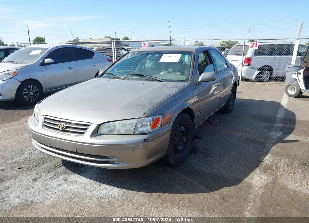 2000 TOYOTA CAMRY LE VIN: 4T1BG22K8YU617130
