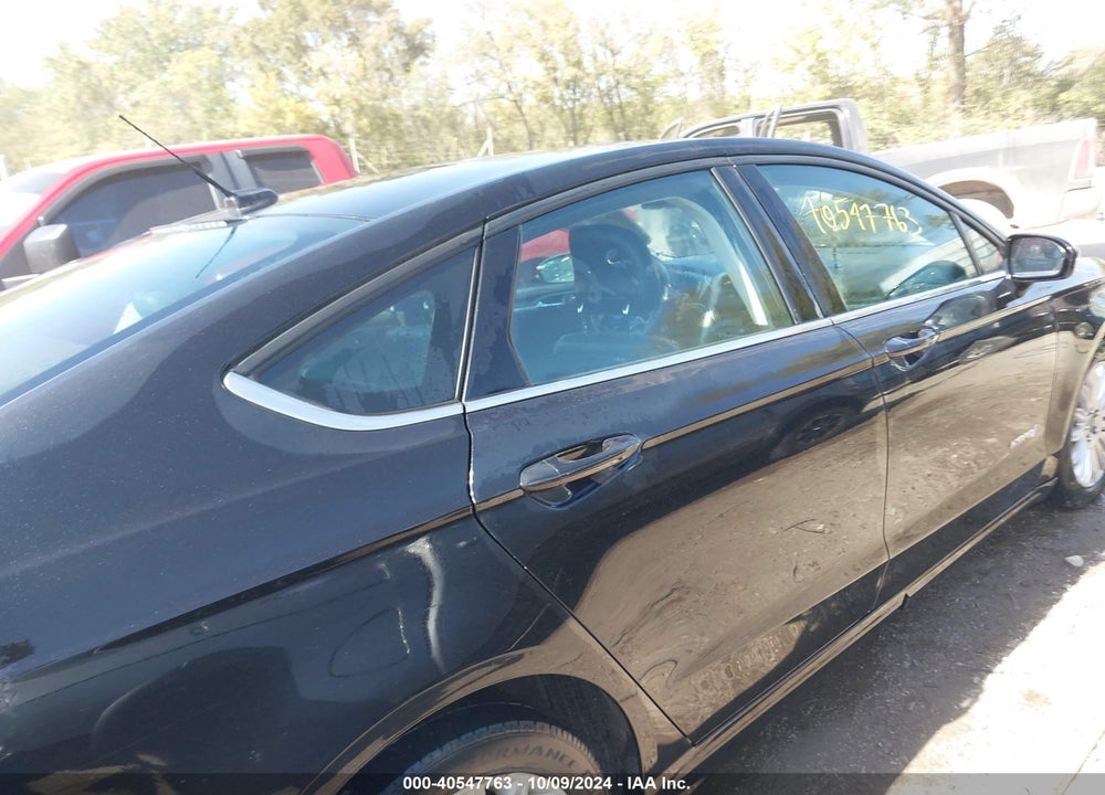 2014 FORD FUSION HYBRID SE VIN: 3FA6P0LU3ER289747