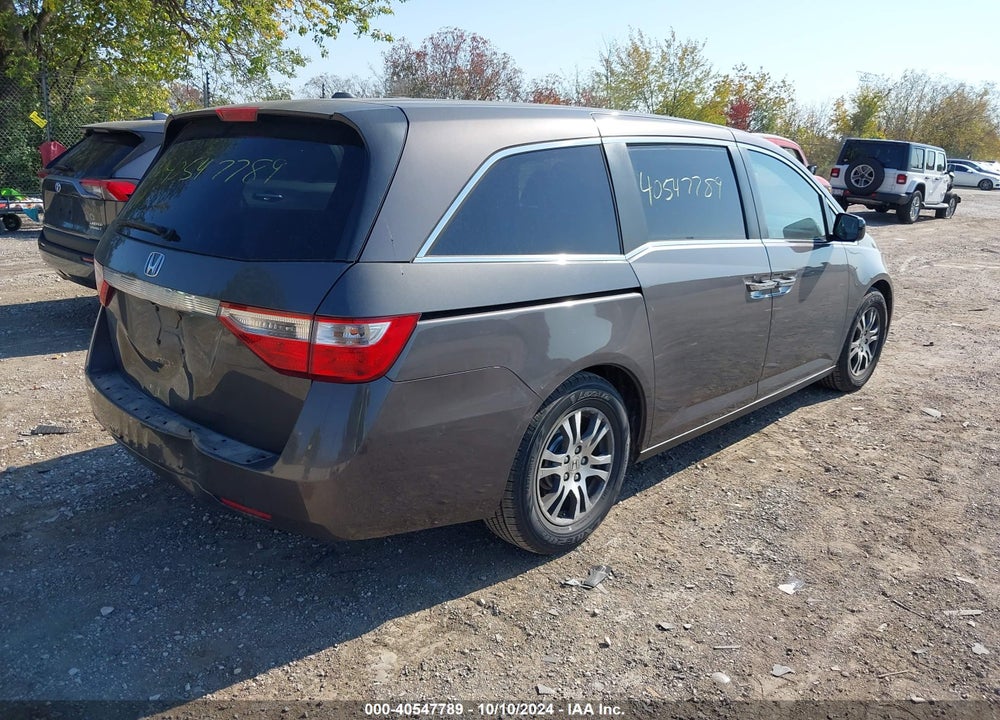 2011 HONDA ODYSSEY EX-L VIN: 5FNRL5H65BB099049