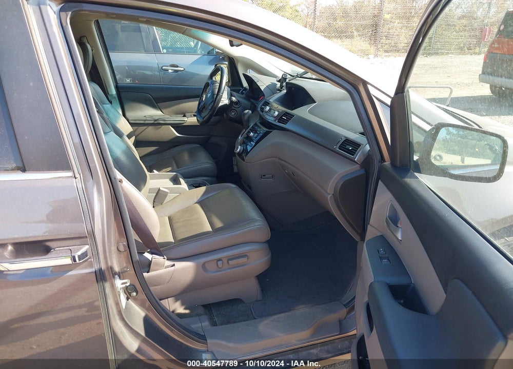 2011 HONDA ODYSSEY EX-L VIN: 5FNRL5H65BB099049