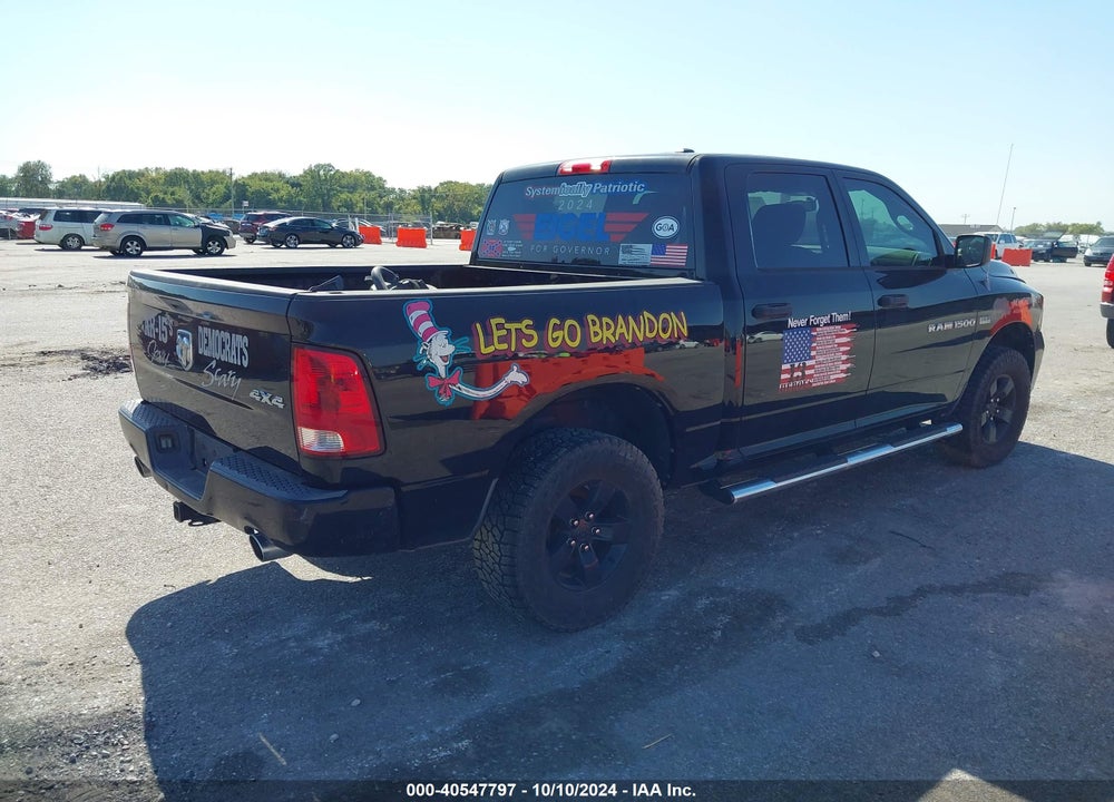 2012 RAM 1500 ST VIN: 1C6RD7KT7CS325241