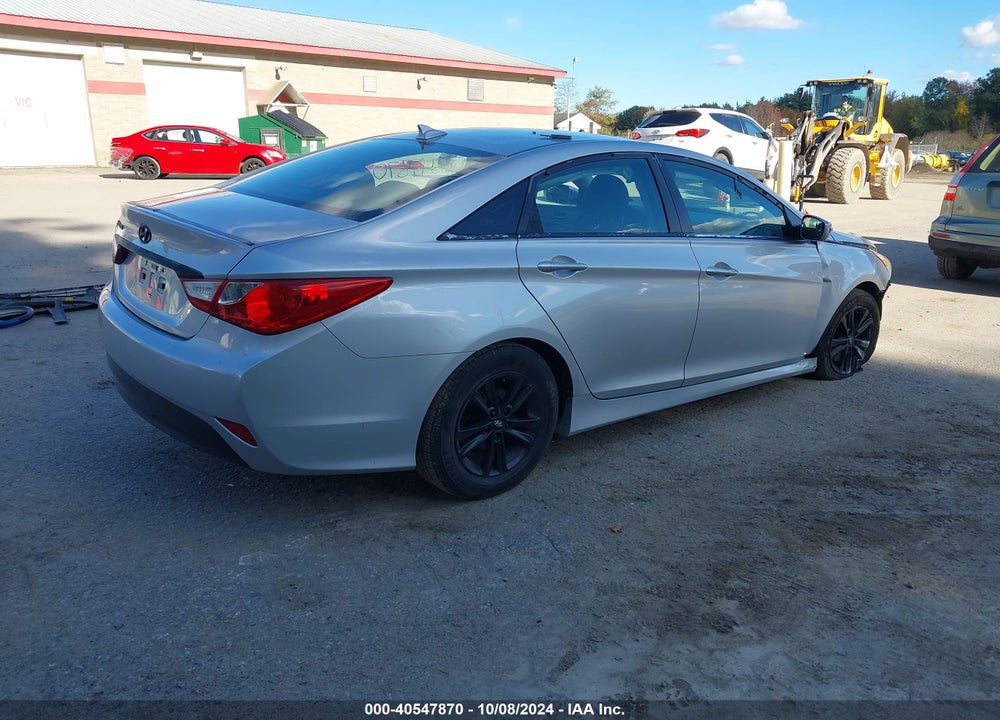 2014 HYUNDAI SONATA GLS VIN: 5NPEB4AC6EH819976