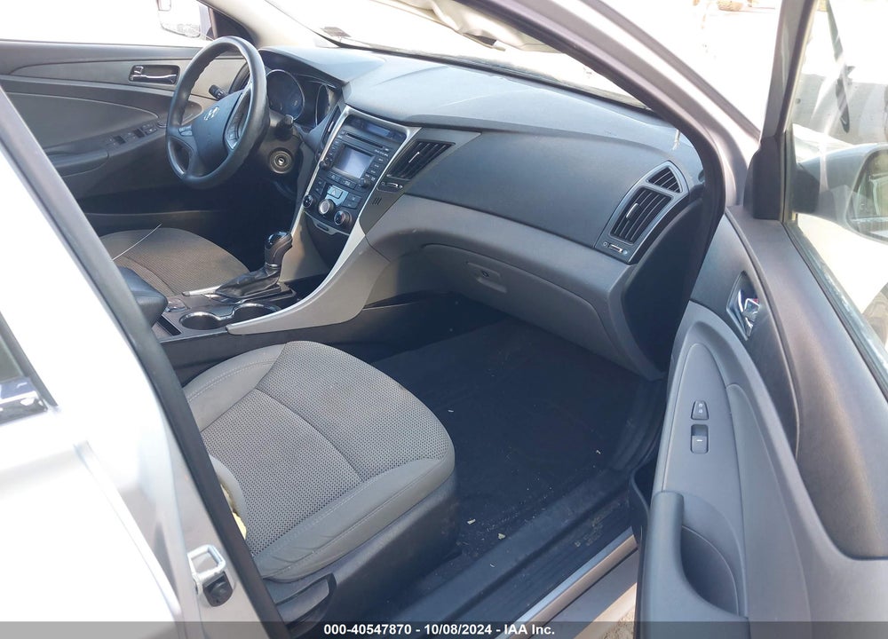 2014 HYUNDAI SONATA GLS VIN: 5NPEB4AC6EH819976