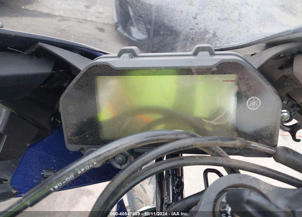 2024 YAMAHA YZFR3 A VIN: MH3RH18Y6RK017727