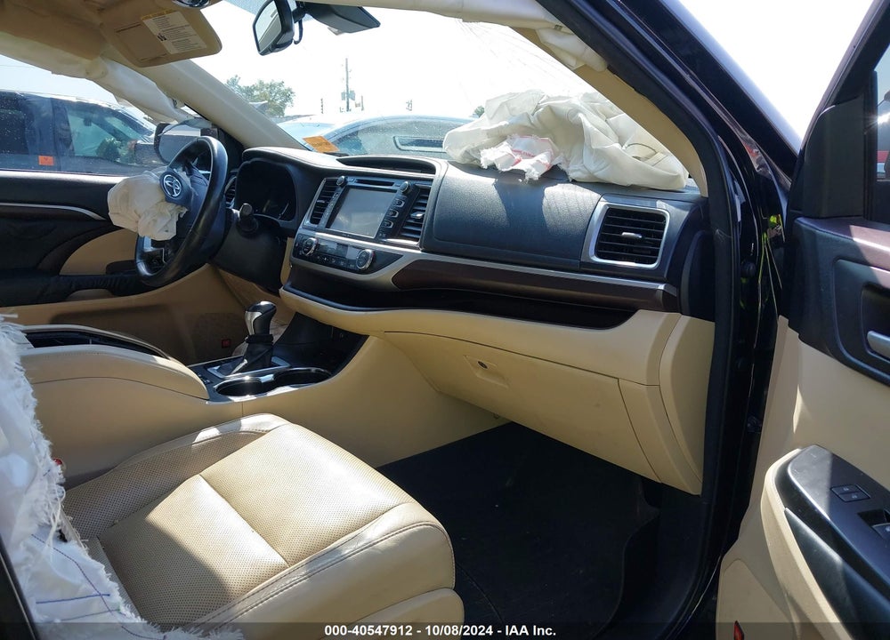 2014 TOYOTA HIGHLANDER LIMITED V6 VIN: 5TDDKRFH4ES039188