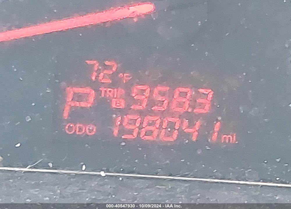 2014 KIA SORENTO LX VIN: 5XYKT4A65EG517161