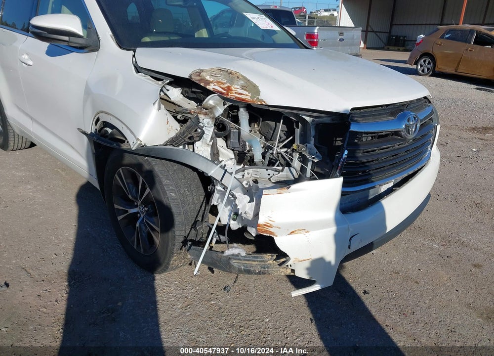 2016 TOYOTA HIGHLANDER XLE V6 VIN: 5TDKKRFH1GS124905