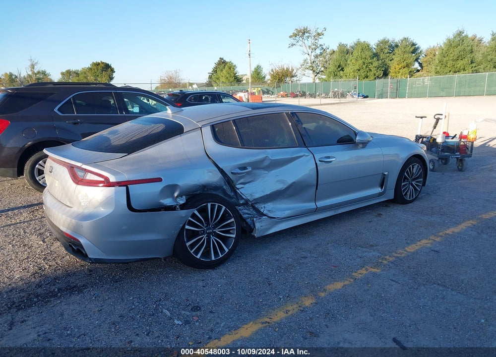 2018 KIA STINGER PREMIUM VIN: KNAE25LAXJ6017580