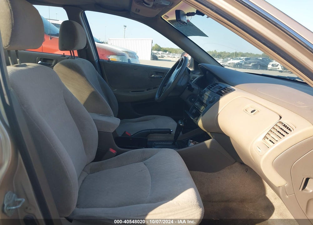 2001 HONDA ACCORD 2.3 LX VIN: 1HGCG56431A148981