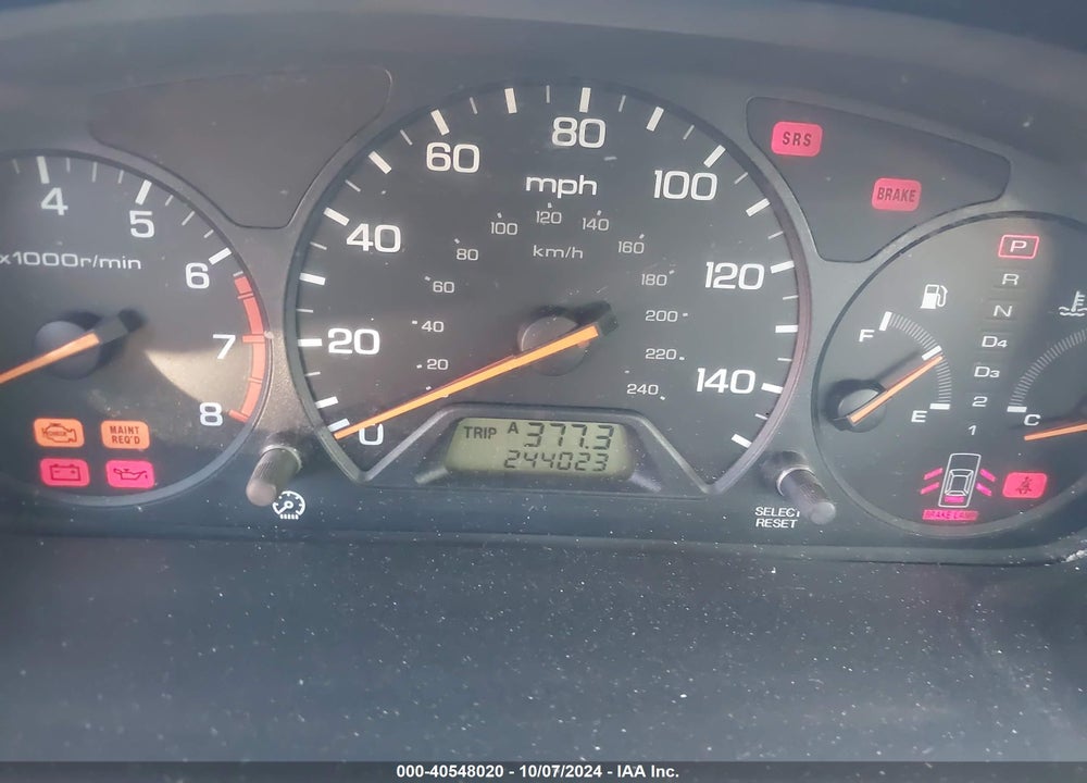 2001 HONDA ACCORD 2.3 LX VIN: 1HGCG56431A148981