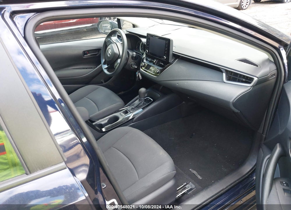 2022 TOYOTA COROLLA LE VIN: 5YFEPMAE9NP352882