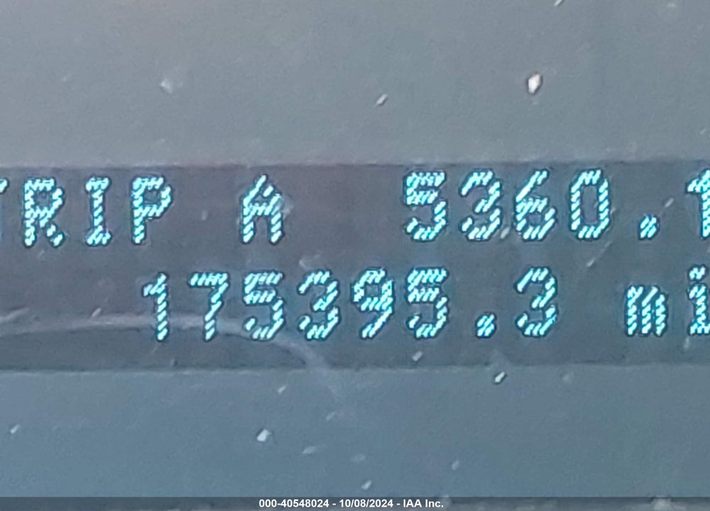 2010 FORD FOCUS SE VIN: 1FAHP3FN7AW273427