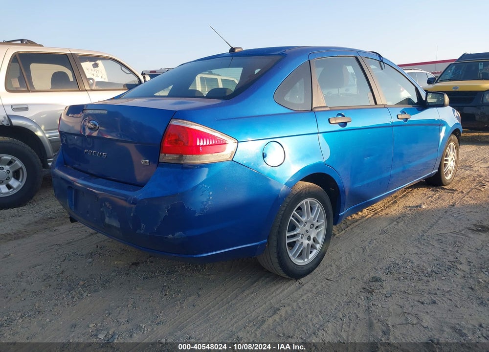 2010 FORD FOCUS SE VIN: 1FAHP3FN7AW273427