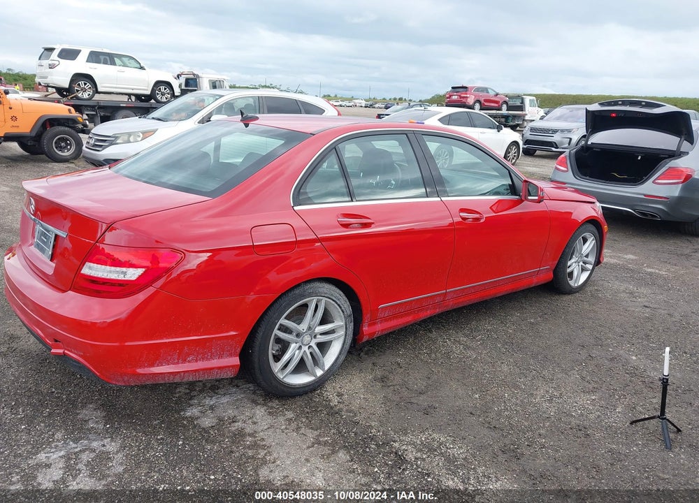 2014 MERCEDES-BENZ C 250 LUXURY/SPORT VIN: WDDGF4HB8EG222316