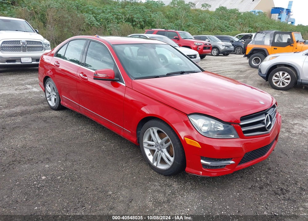 2014 MERCEDES-BENZ C 250 LUXURY/SPORT VIN: WDDGF4HB8EG222316