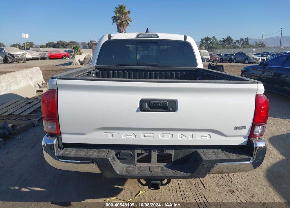 2022 TOYOTA TACOMA SR5 V6 VIN: 3TMAZ5CN2NM164076