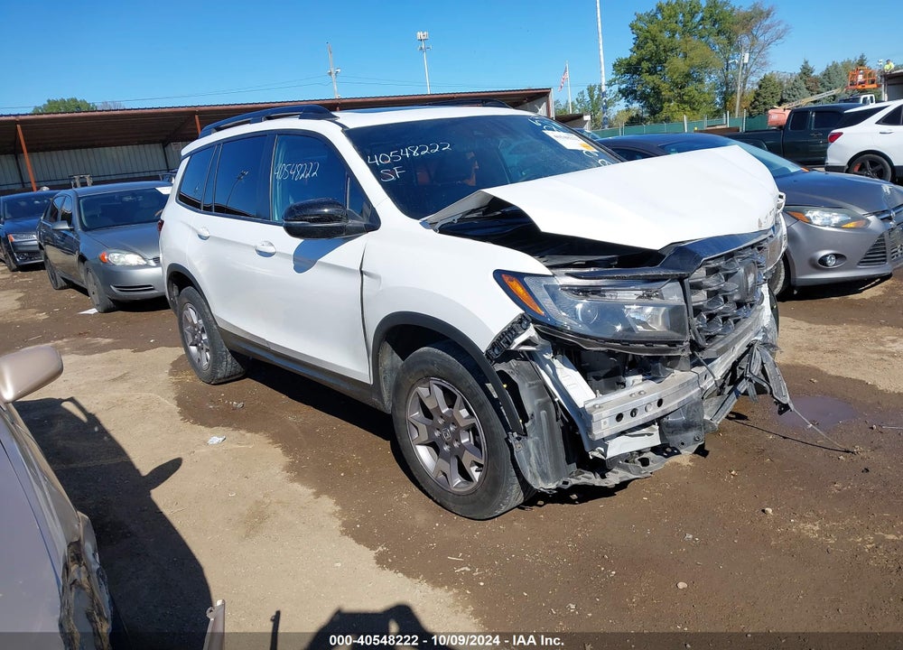 2022 HONDA PASSPORT AWD TRAILSPORT VIN: 5FNYF8H62NB025225