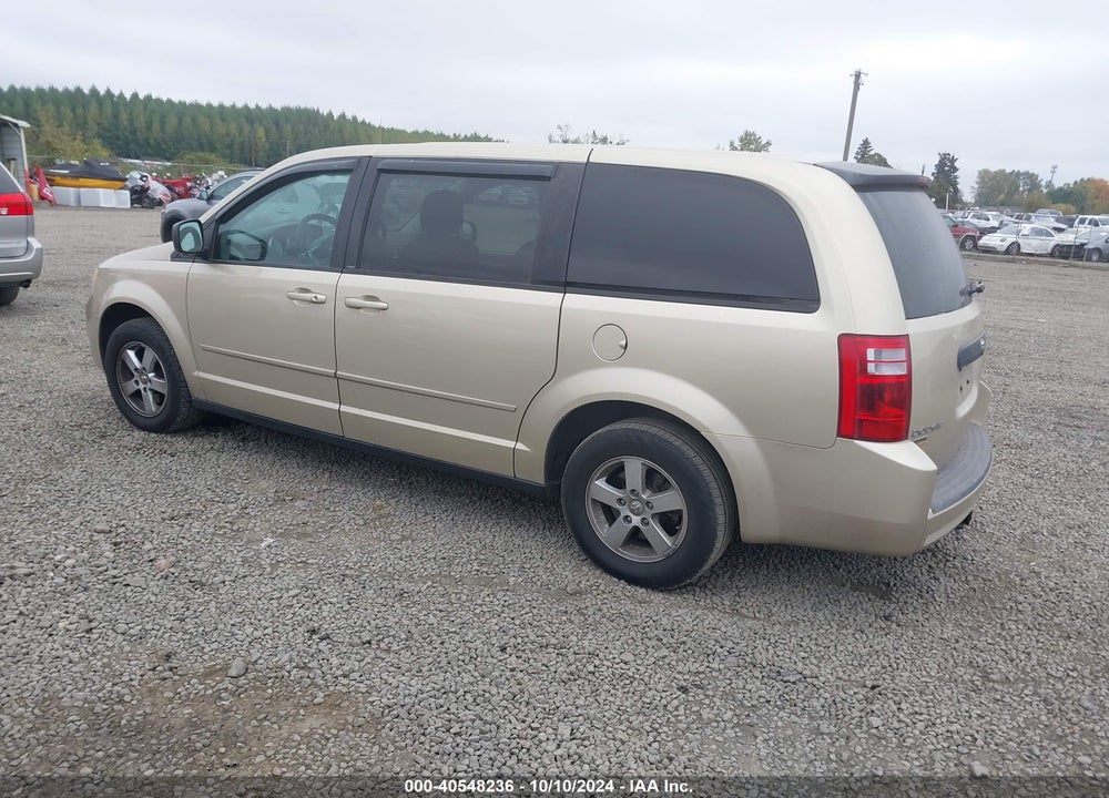 2010 DODGE GRAND CARAVAN SE VIN: 2D4RN4DE2AR370656