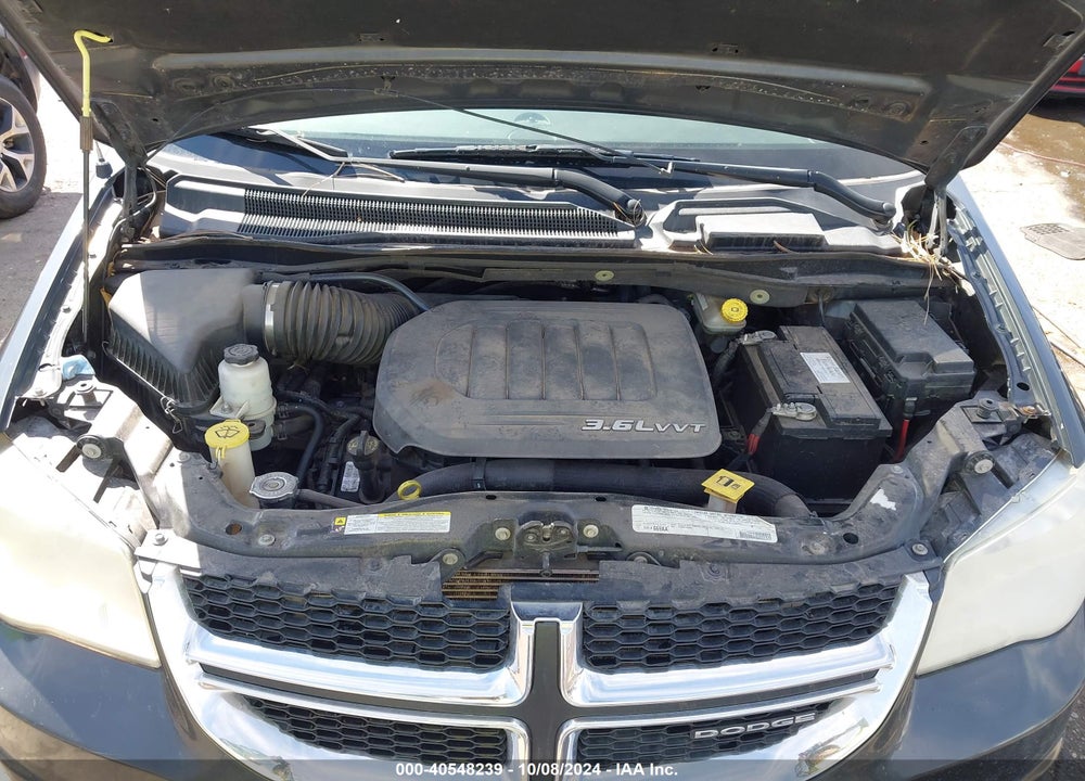 2012 DODGE GRAND CARAVAN CREW VIN: 2C4RDGDG7CR205823