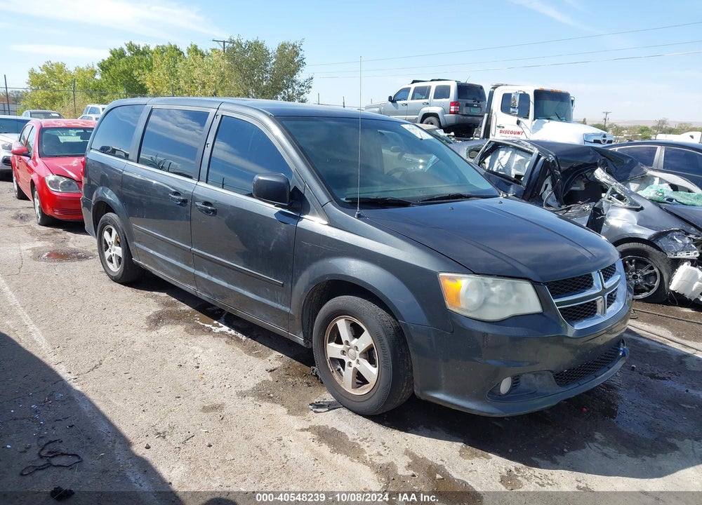 2012 DODGE GRAND CARAVAN CREW VIN: 2C4RDGDG7CR205823