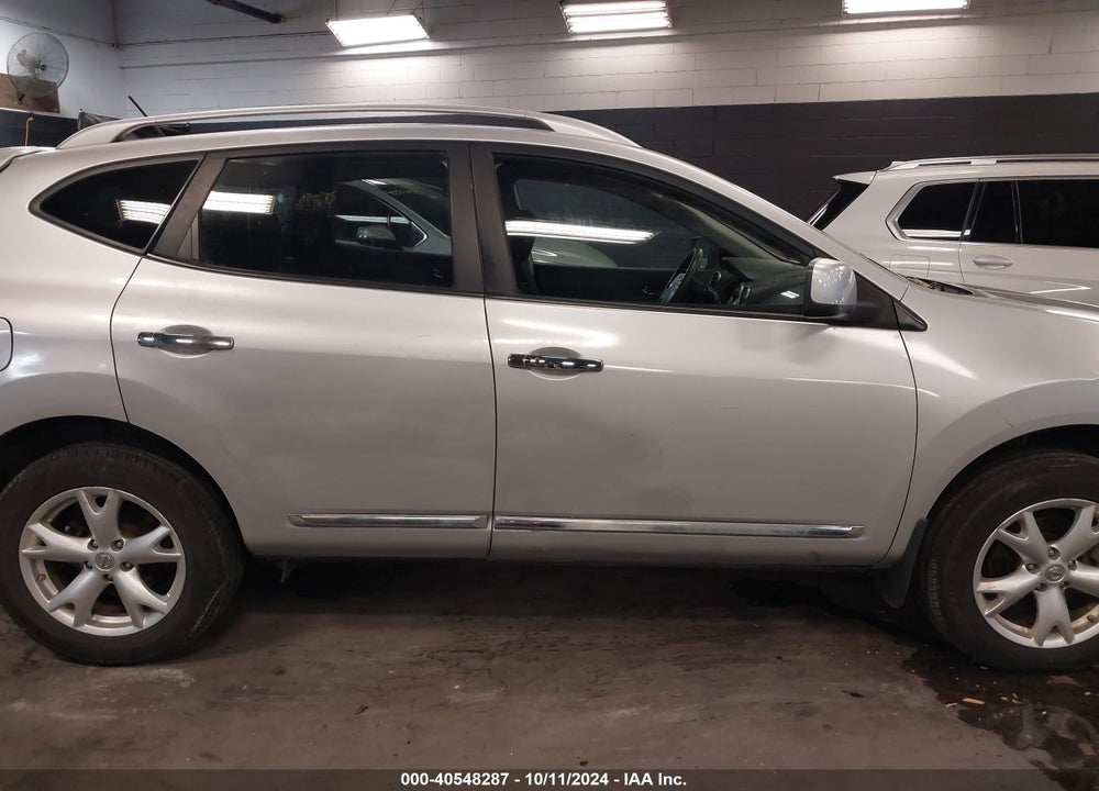2011 NISSAN ROGUE SV VIN: JN8AS5MV2BW680876