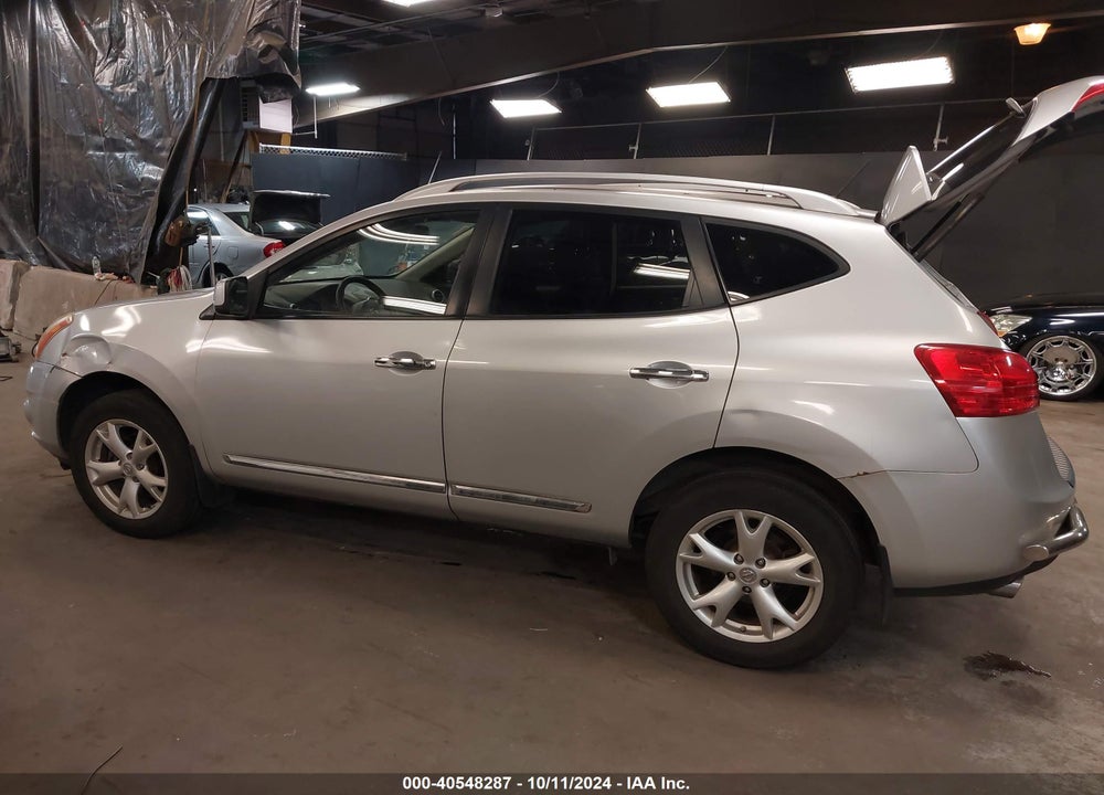 2011 NISSAN ROGUE SV VIN: JN8AS5MV2BW680876