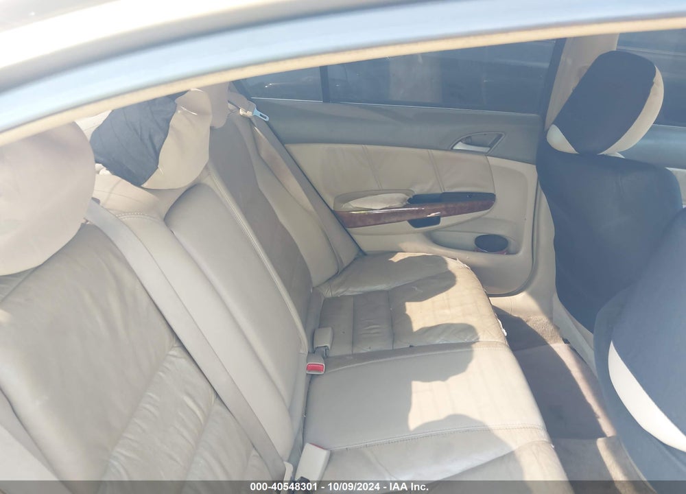 2009 HONDA ACCORD 2.4 EX-L VIN: 1HGCP26879A002032