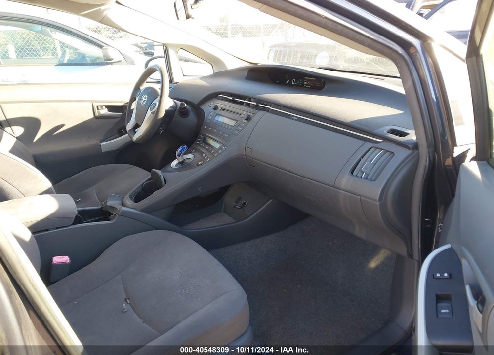 2011 TOYOTA PRIUS THREE VIN: JTDKN3DU9B1402590