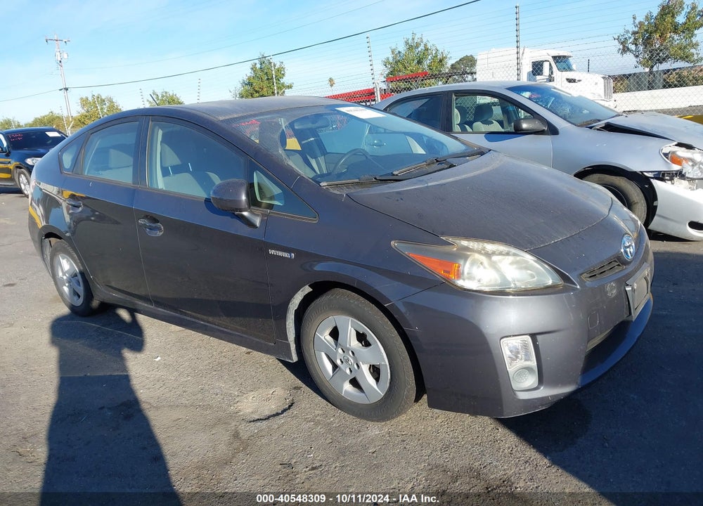 2011 TOYOTA PRIUS THREE VIN: JTDKN3DU9B1402590
