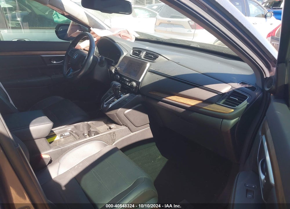 2018 HONDA CR-V TOURING VIN: 2HKRW2H99JH634447
