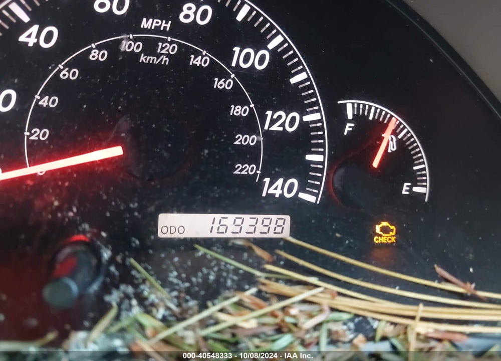 2005 TOYOTA CAMRY LE V6 VIN: 4T1BF32K25U620982