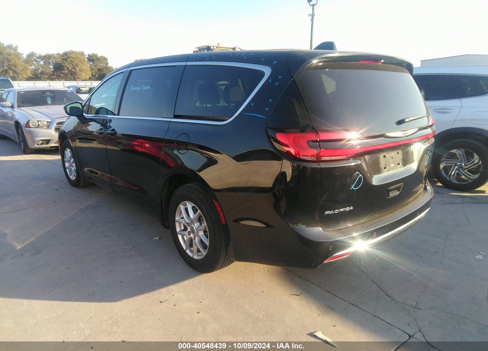 2023 CHRYSLER PACIFICA TOURING L VIN: 2C4RC1BG3PR550629
