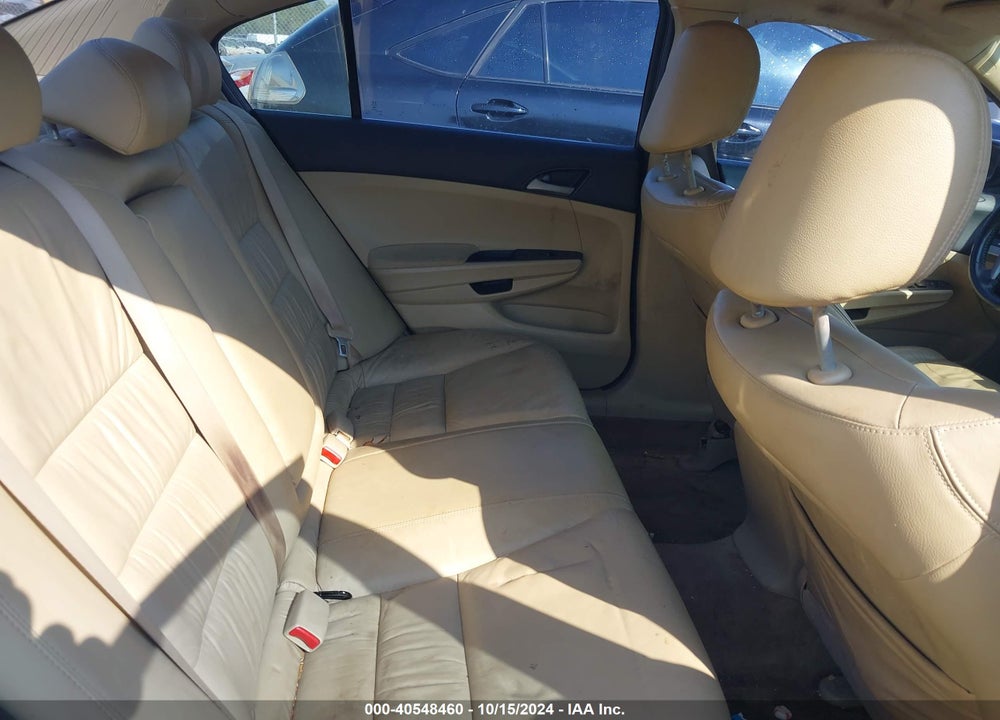 2011 HONDA ACCORD 2.4 SE VIN: 1HGCP2F67BA042860