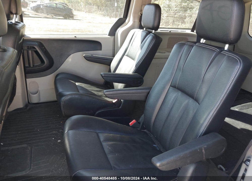 2015 CHRYSLER TOWN & COUNTRY TOURING VIN: 2C4RC1BG9FR514099
