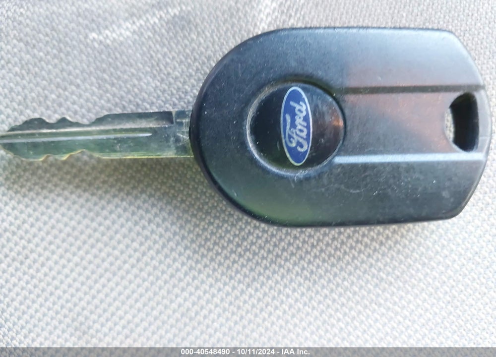 2010 FORD FUSION SE VIN: 3FAHP0HAXAR201004