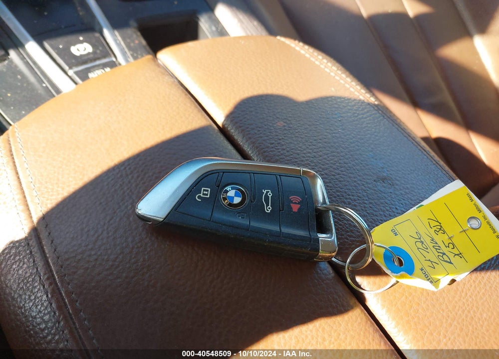 2015 BMW X5 XDRIVE35I VIN: 5UXKR0C59F0P10897