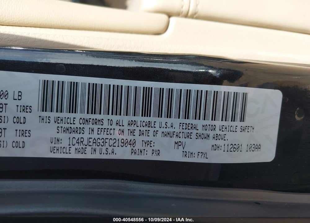 2015 JEEP GRAND CHEROKEE LAREDO VIN: 1C4RJEAG3FC219040