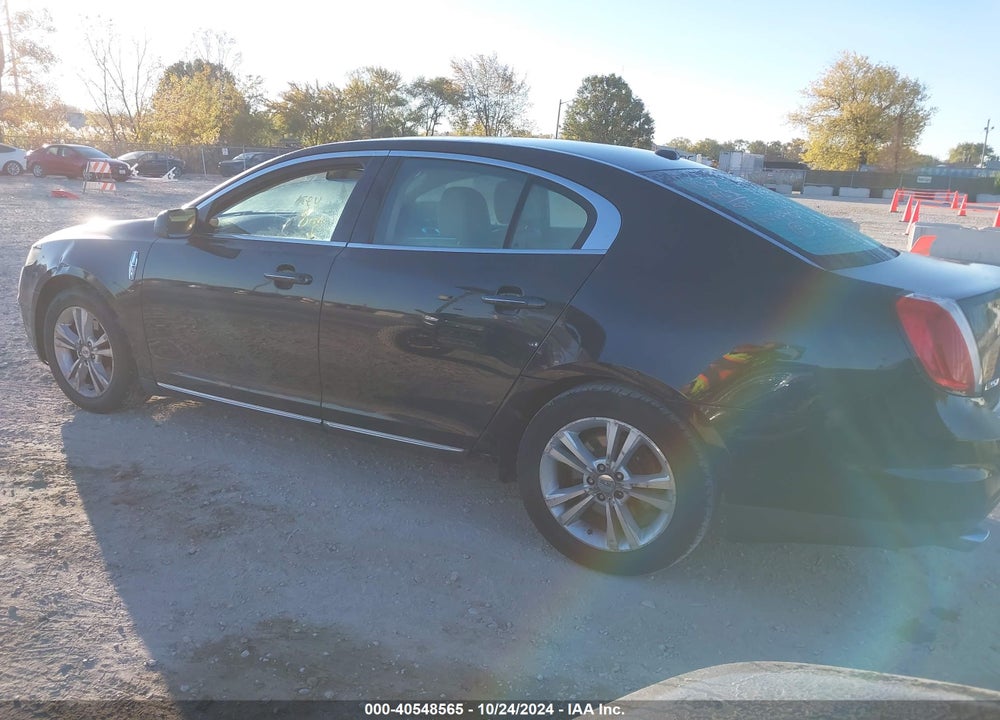 2009 LINCOLN MKS VIN: 1LNHM93R69G600690