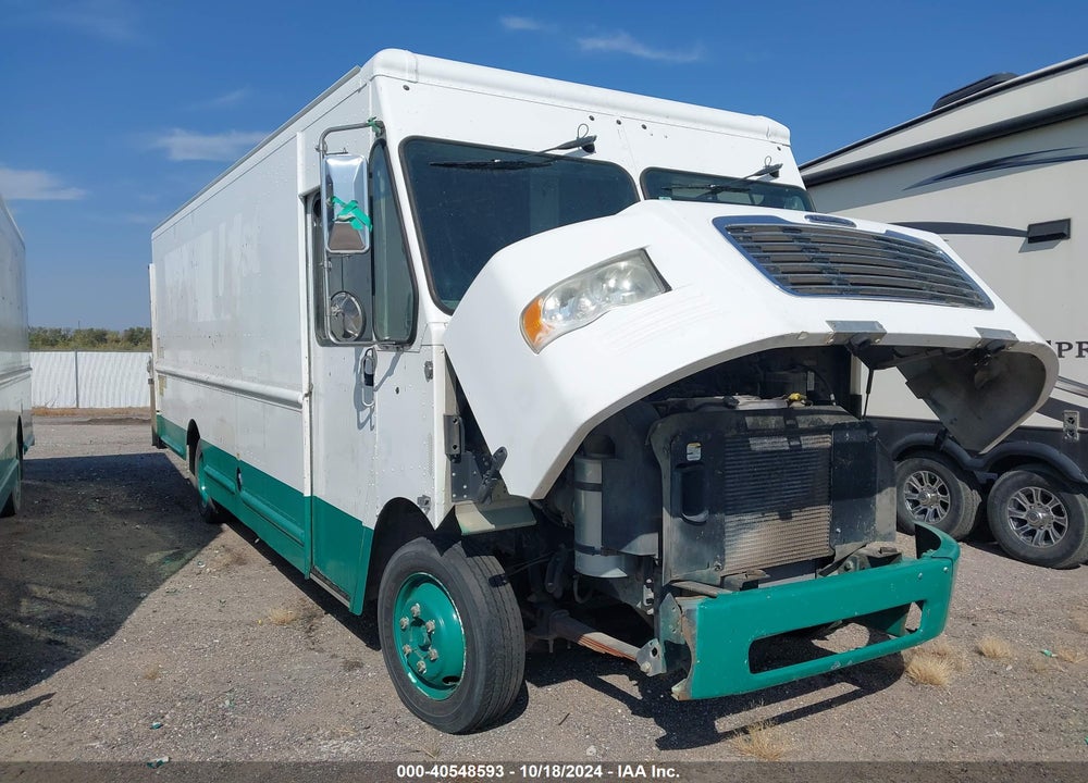 2012 FREIGHTLINER CHASSIS M LINE WALK-IN VAN VIN: 4UZAAPDU0CCBL7710