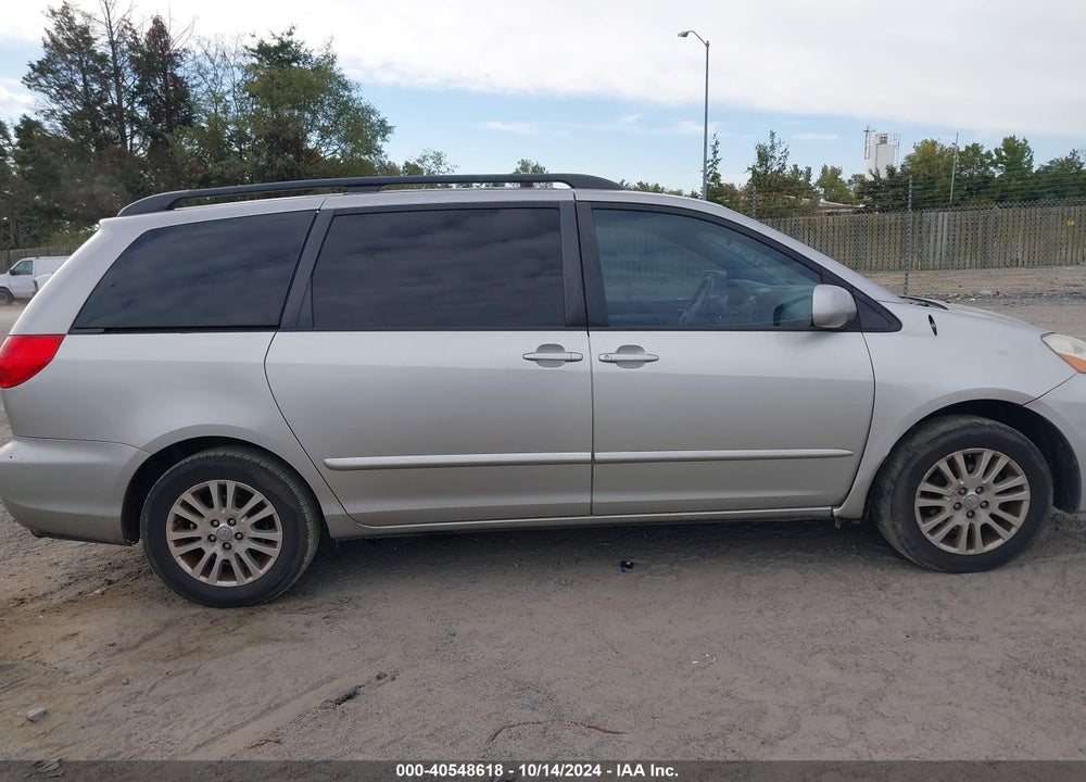 2008 TOYOTA SIENNA XLE VIN: 5TDZK22C28S167649