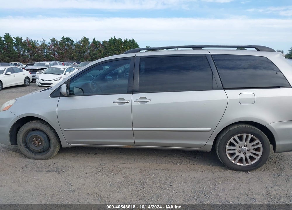 2008 TOYOTA SIENNA XLE VIN: 5TDZK22C28S167649