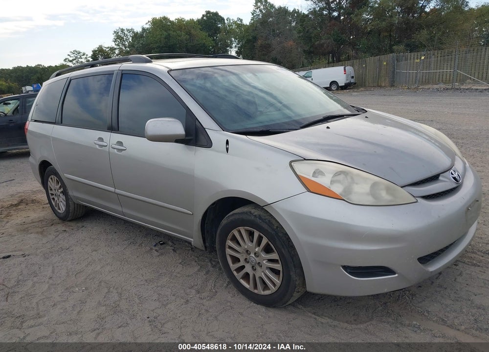 2008 TOYOTA SIENNA XLE VIN: 5TDZK22C28S167649