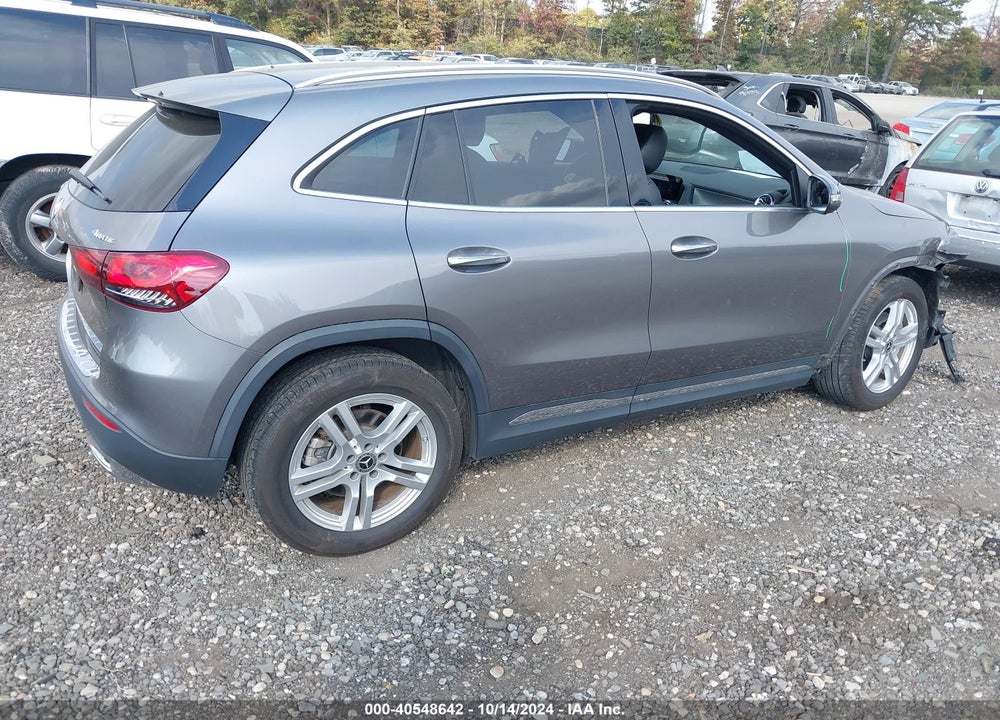 2022 MERCEDES-BENZ GLA 250 4MATIC VIN: W1N4N4HB8NJ326140