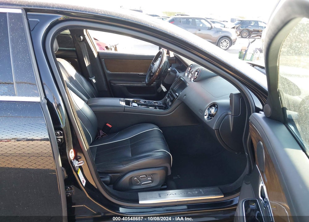 2015 JAGUAR XJ XJL SUPERCHARGED VIN: SAJWA2GT4FMV87681